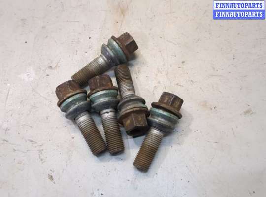 Болт колесный AU1621546 на Audi Q7 2005-2015