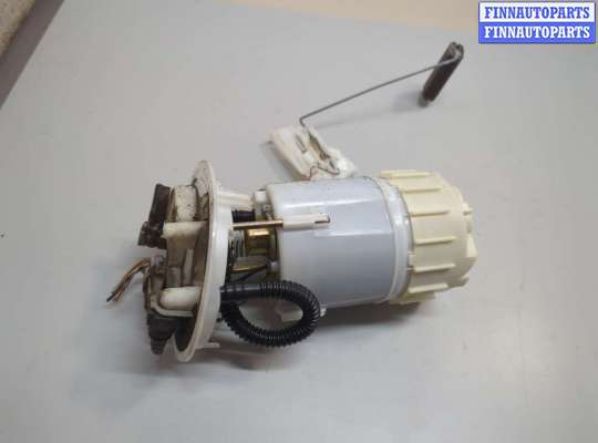 Насос топливный электрический RN1584324 на Renault Scenic 1996-2002