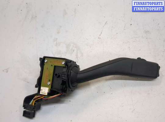 купить Переключатель поворотов на Skoda Octavia (A5) 2004-2013