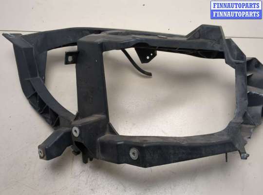 Кронштейн фары MT574169 на Mitsubishi Colt 2002-2012