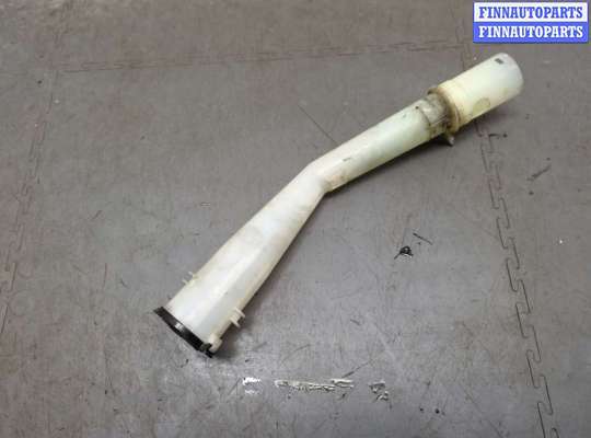 купить Горловина заливная бачка омывателя на Toyota Sequoia 2000-2008