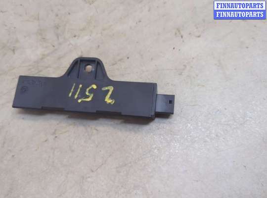 Антенна на BMW X5 (F15)