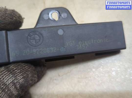 Антенна на BMW X5 (F15)