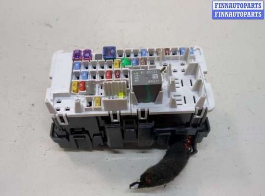 купить Блок предохранителей на Chevrolet Malibu 2015-2018