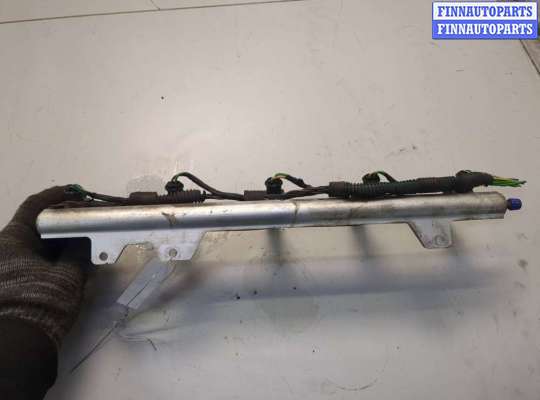 Форсунка топливная на Volvo S60 I | V70 II (P2)