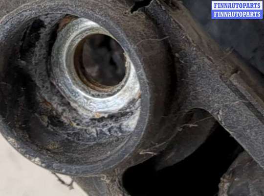 купить Щеткодержатель на Opel Meriva 2003-2010