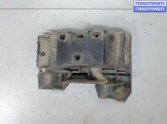купить Кронштейн бампера на Volvo XC90 2002-2014