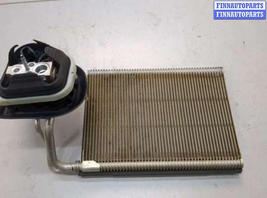 купить Радиатор кондиционера салона на BMW X3 G01 2017-2024