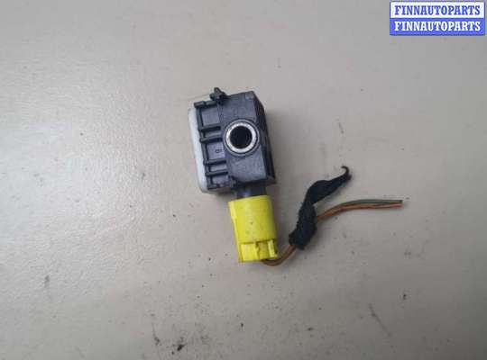 Датчик удара MB1407935 на Mercedes GL X164 2006-2012