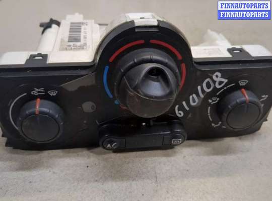 купить Переключатель отопителя (печки) на Renault Scenic 2003-2009