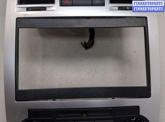 купить Рамка под магнитолу на Chrysler 300C 2004-2011