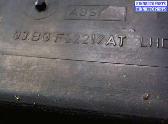 купить Жабо под дворники (дождевик) на Ford Mondeo 2 1996-2000