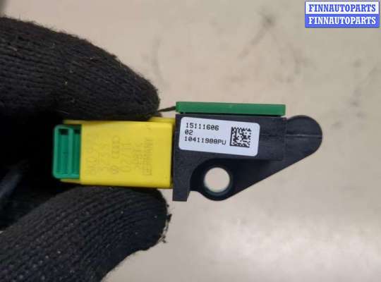 купить Датчик удара на Volkswagen Tiguan 2007-2011