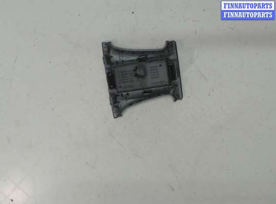 купить Кнопка аварийки на Renault Scenic 2009-2012