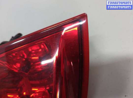 купить Фонарь (задний) на Infiniti QX56 2004-2010