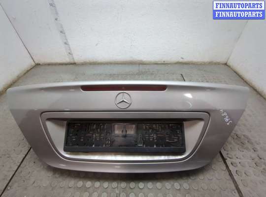 Стекло заднее