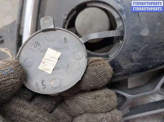 купить Решетка радиатора на Citroen C3 2009-2016