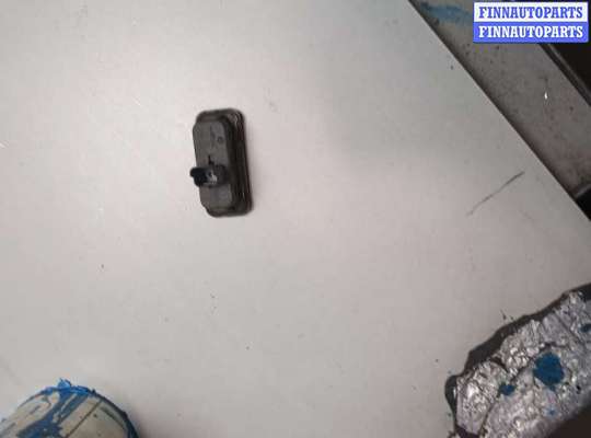купить Кнопка открывания багажника с крышки на Renault Megane 2 2002-2009