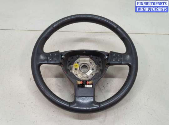 Подушка безопасности водителя (AirBag) на Volkswagen Touran I (1T)