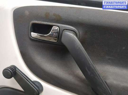 купить Дверная карта (Обшивка двери) на Volkswagen Lupo