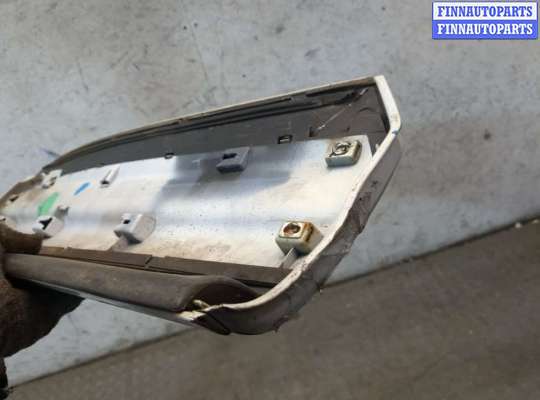 купить Молдинг двери на Volkswagen Tiguan 2007-2011