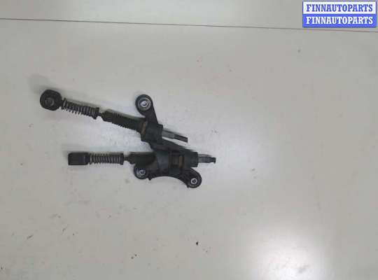 купить Кронштейн КПП на Volkswagen Tiguan 2007-2011