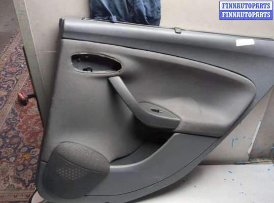 купить Дверная карта (Обшивка двери) на Seat Altea 2004-2015