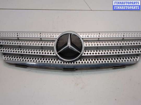 Купить Решетка радиатора на Mercedes C W203 2000-2008 Решетка радиатора MB1715718 на Mercedes C W203 2000-2008