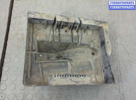 купить Полка под АКБ на Ford Explorer 2001-2006