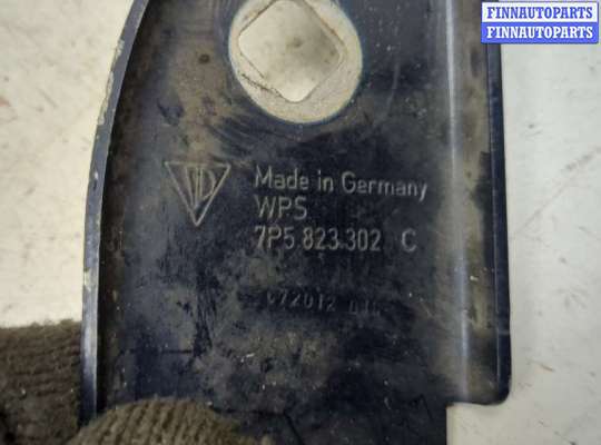 купить Петля капота на Porsche Cayenne 2010-2018