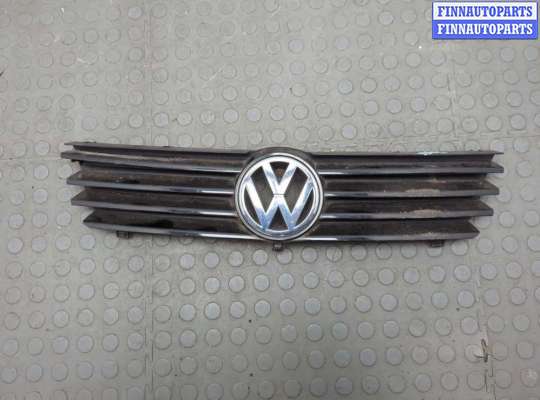 купить Решетка радиатора на Volkswagen Polo 1999-2001