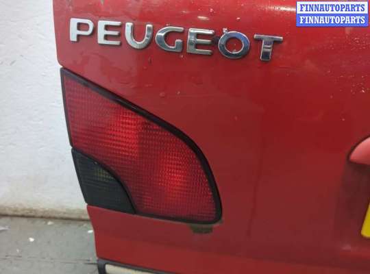 купить Крышка (дверь) багажника на Peugeot 406 1999-2004