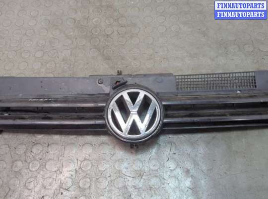 купить Решетка радиатора на Volkswagen Golf 4 1997-2005