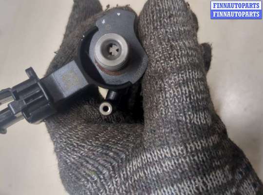 купить Форсунка топливная на Chrysler Voyager 2007-2010