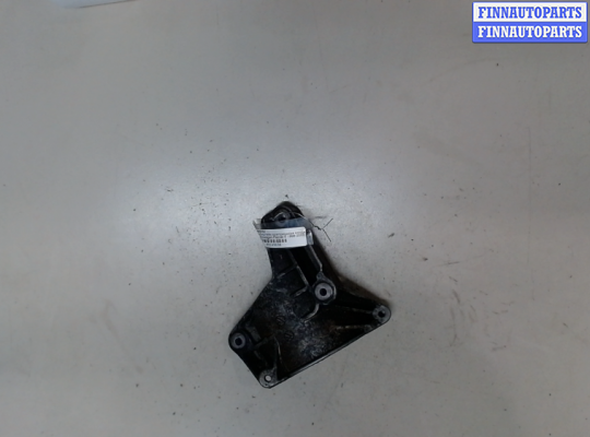 купить Кронштейн компрессора кондиционера на Volkswagen Passat 5 1996-2000