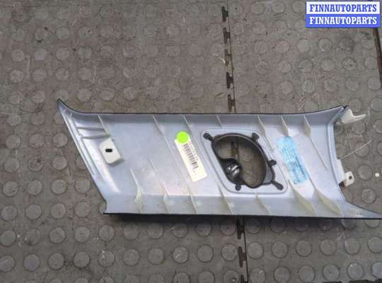 купить Обшивка центральной стойки на BMW X5 E70 2006-2013