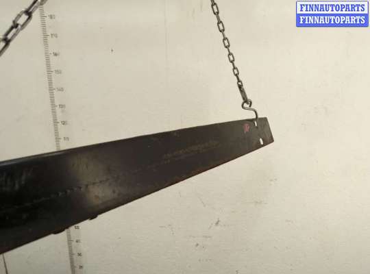 Усилитель бампера на Pontiac Vibe I