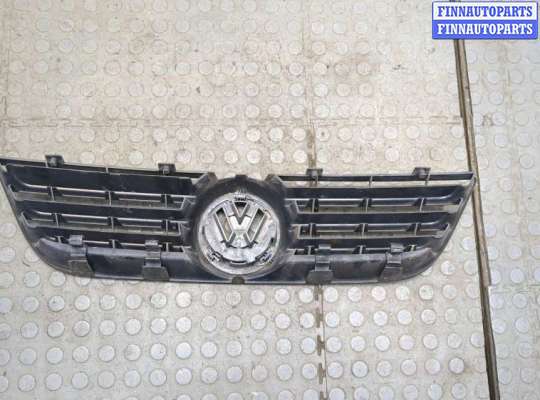 Решетка радиатора на Volkswagen Polo Mk4 (9N3)