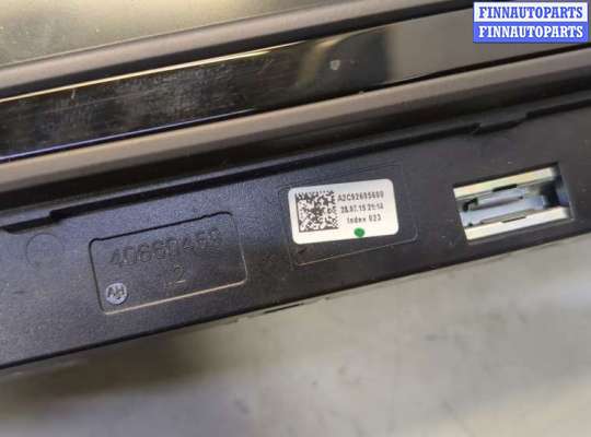 купить Дисплей мультимедиа на Volkswagen Golf 7 2012-2020