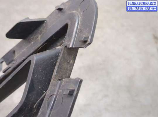 купить Заглушка (решётка) бампера на BMW 3 G20, G21 2018-2025