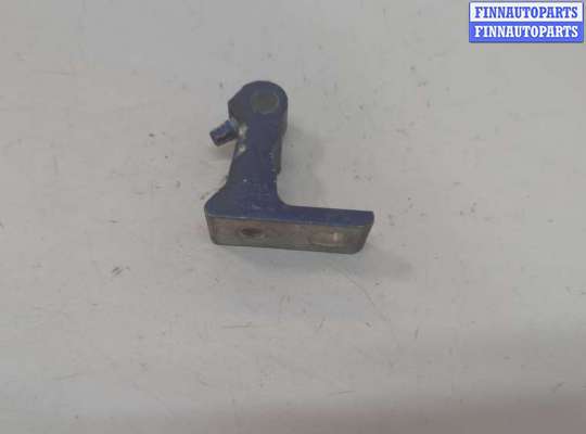 купить Петля двери на Volkswagen Polo 2009-2014