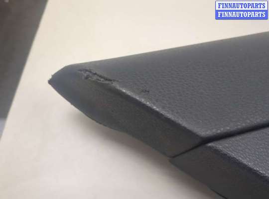 купить Дверная карта (Обшивка двери) на Volkswagen Jetta 5 2004-2010