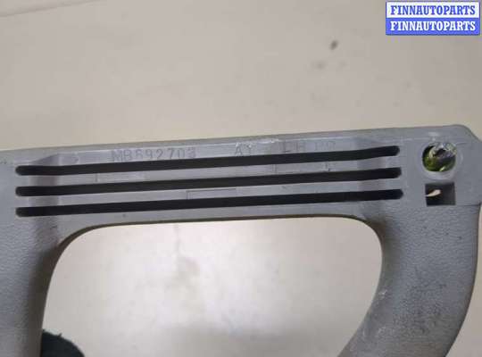 купить Ручка потолка салона на Mitsubishi Montero Sport / Pajero Sport 1996-2008