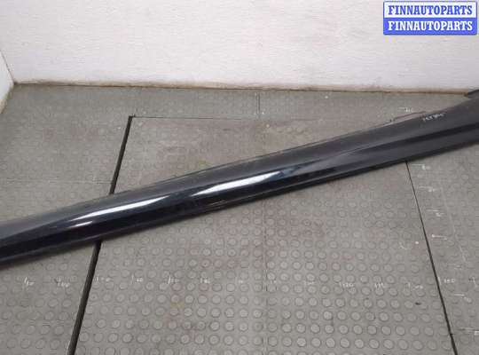 купить Накладка на порог на Mercedes C W204 2006-2015