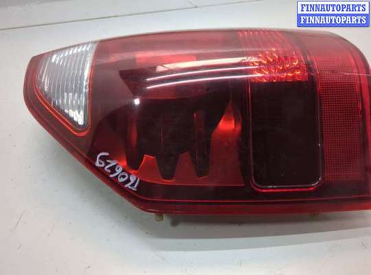 купить Фонарь (задний) на Mitsubishi Pajero / Montero 2000-2006