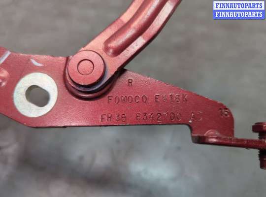 купить Петля капота на Ford Mustang 2014-2017