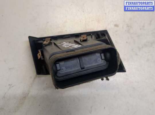 купить Дефлектор обдува салона на BMW X3 E83 2003-2010