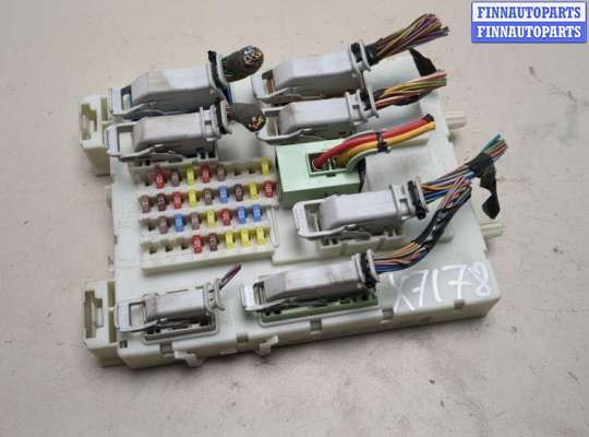 Купить Блок предохранителей на Ford Focus 3 2011-2015 Блок предохранителей FO2091695 на Ford Focus 3 2011-2015