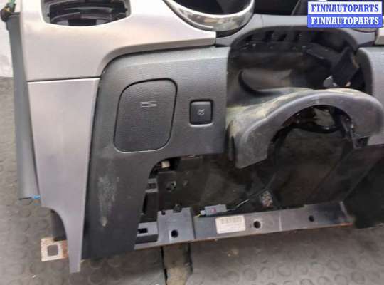 купить Рамка передняя (телевизор) на Hyundai i30 2007-2012