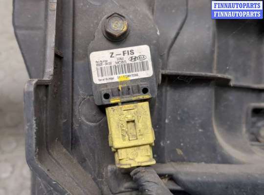 купить Рамка передняя (телевизор) на Hyundai i30 2007-2012
